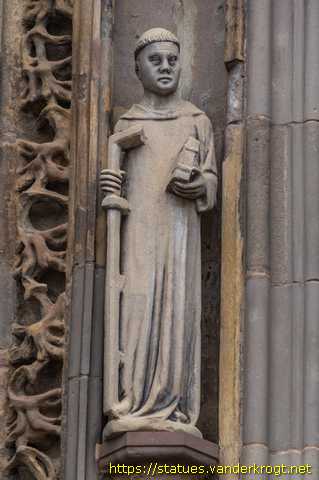 St. Wendel - Skulpturen an der Wendalinusbasilika