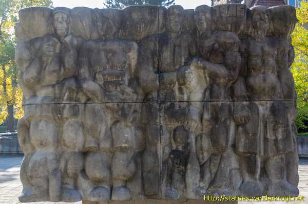 Eisenach - Denkmal zur Geschichte der Deutschen Arbeiterbewegung