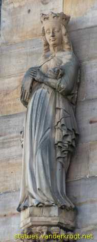 Erfurt - Heiligenstatuen an der Hohen Domkirche St. Marien
