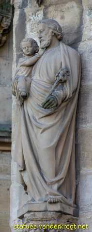 Erfurt - Heiligenstatuen an der Hohen Domkirche St. Marien