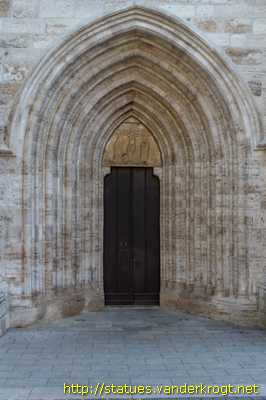 Mühlhausen - Heiligenstatuen an der Divi Blasii Kirche