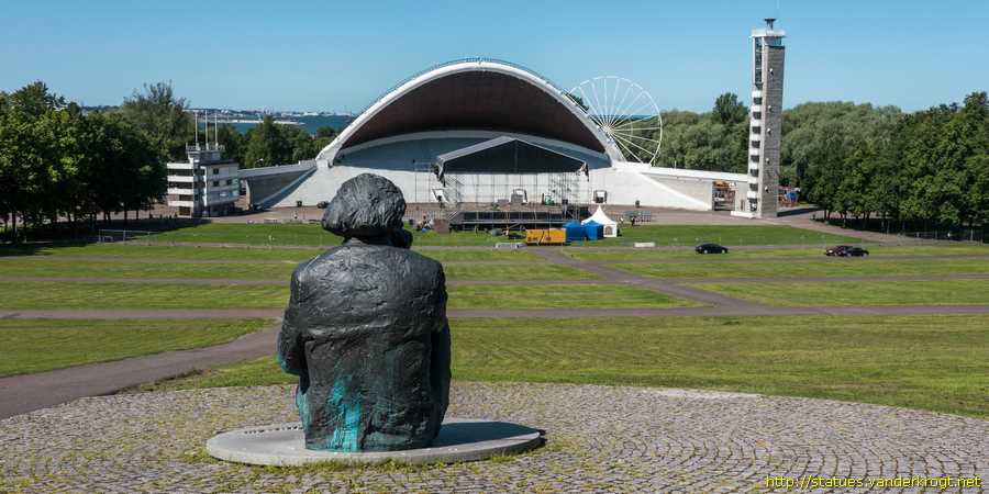 Tallinn - Gustav Ernesaks