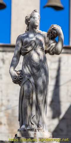 Icod de los Vinos - Las Cuatro Estaciones