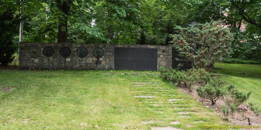 Helsinki - Maamme-laulun muistomerkki