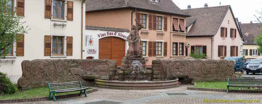 Bennwihr - Fontaine de Sainte Odile