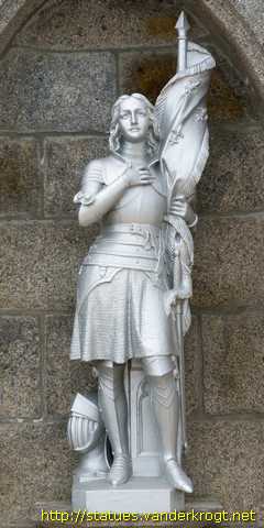 Le Reculey / Statues à la chapelle N.D. du Bocage