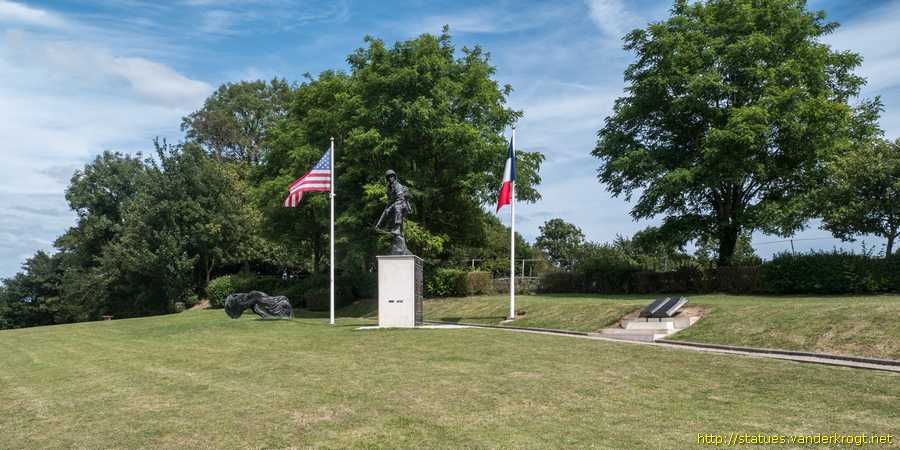 Sainte-Mère-Église - The Airborne Trooper - "Iron Mike"