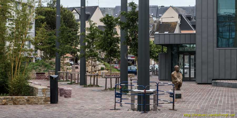 Cherbourg-Octeville - Roland Barthes