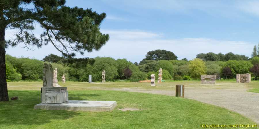 Ploumanac'h - Madame et son chien