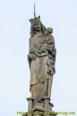 Metz - Sculptures sur la Cathédrale