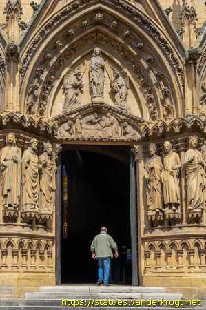Metz - Sculptures sur l'Église Sainte-Ségolène