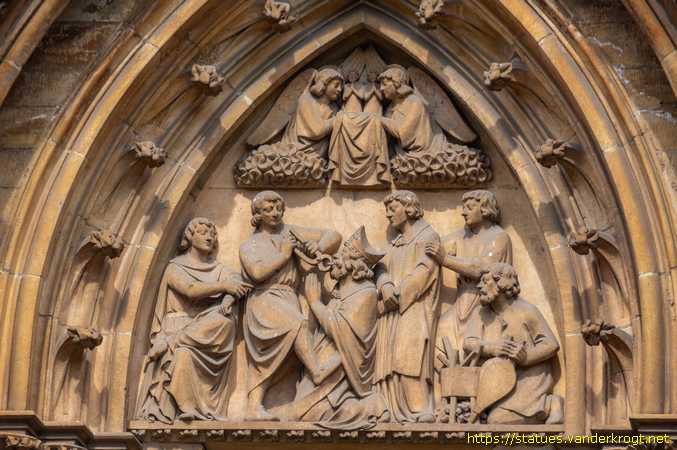 Metz - Sculptures sur l'Église Sainte-Ségolène