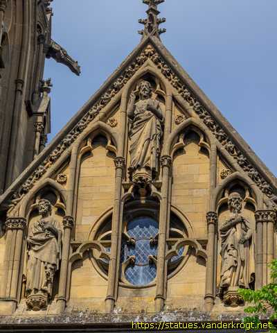Metz - Sculptures sur l'Église Sainte-Ségolène