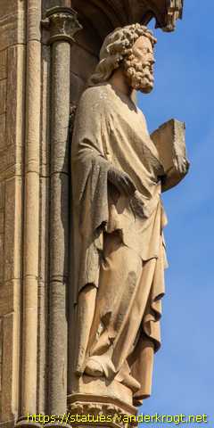 Metz - Sculptures sur l'Église Sainte-Ségolène