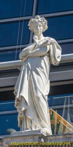 Lyon - Huit muses