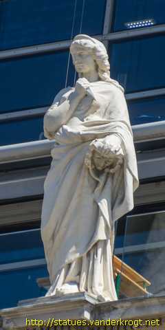 Lyon - Huit muses