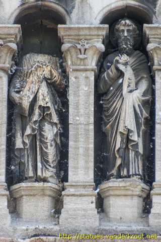 Lyon - Christ en gloire et les douze apôtres