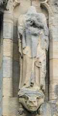 Sleaford / Façade statues of St. Denys' Church