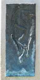 Click for larger photo in separate window