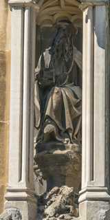 Click for larger photo in separate window