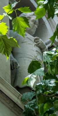 London - Sculptures at the Foreign and Commonwealth Office