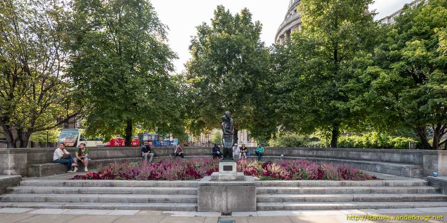 London - The Young Lovers
