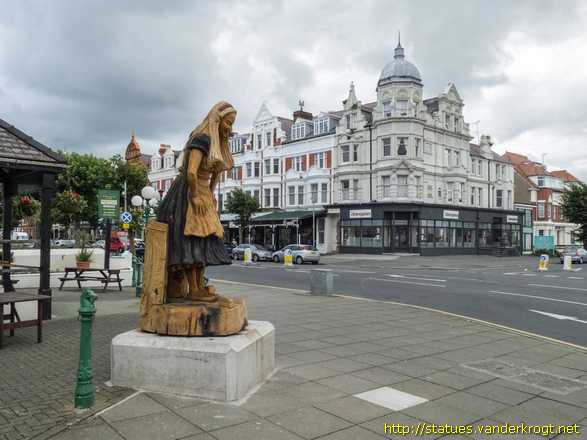 Llandudno / Alice in Wonderland