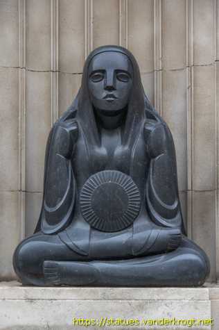 Liverpool - Night & Day