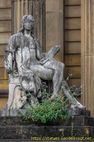 Liverpool - Spirit of Liverpool, Michelangelo and Raphael, and Royal Visits