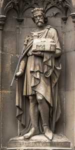 Canterbury - Statues on the West Front of Canterbury Cathedral