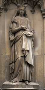 Canterbury - Statues on the West Front of Canterbury Cathedral