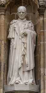Canterbury - Statues on the West Front of Canterbury Cathedral
