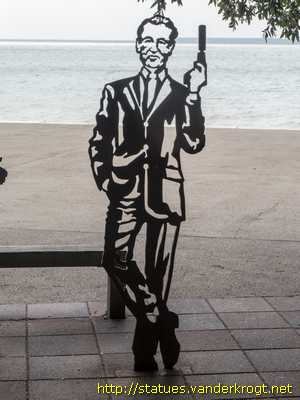 Dover - Portrait Bench Dover