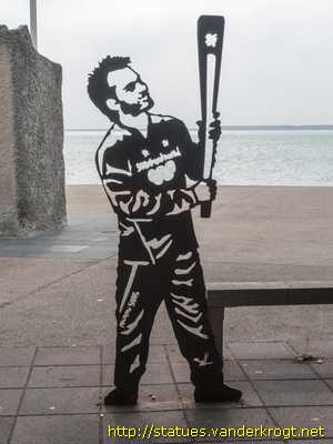 Dover - Portrait Bench Dover