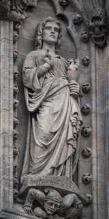 Oxford - Statues on the Tower of the University Church