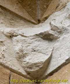 Reading - Abbey Gateway Heads