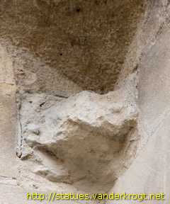 Reading - Abbey Gateway Heads
