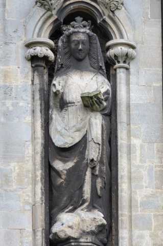 Bristol - Sculptures at the St Mary Redcliffe