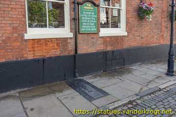 Hull - Hull Fish Trail