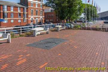 Hull - Hull Fish Trail