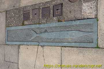 Hull - Hull Fish Trail