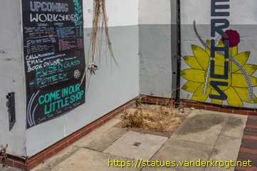 Hull - Hull Fish Trail