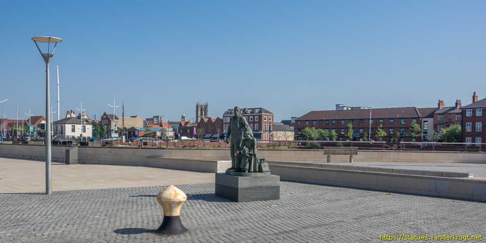 Hull - Emigrants en route to America