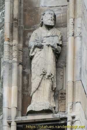 York - Saints' Statues at York Minster