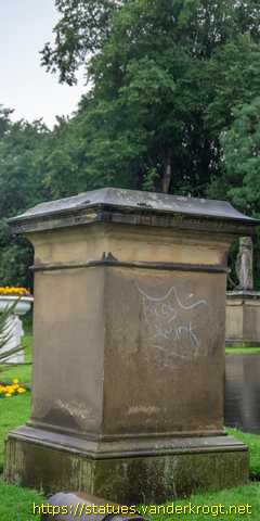 Halifax - Classical statues