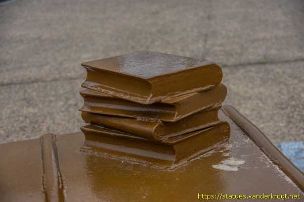 Redcar - Left Luggage