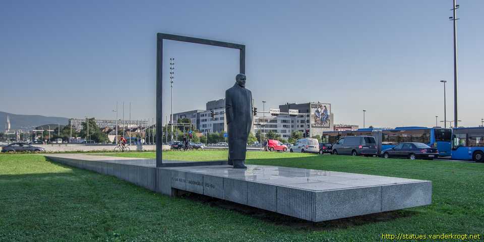 Zagreb - Većeslav Holjevac