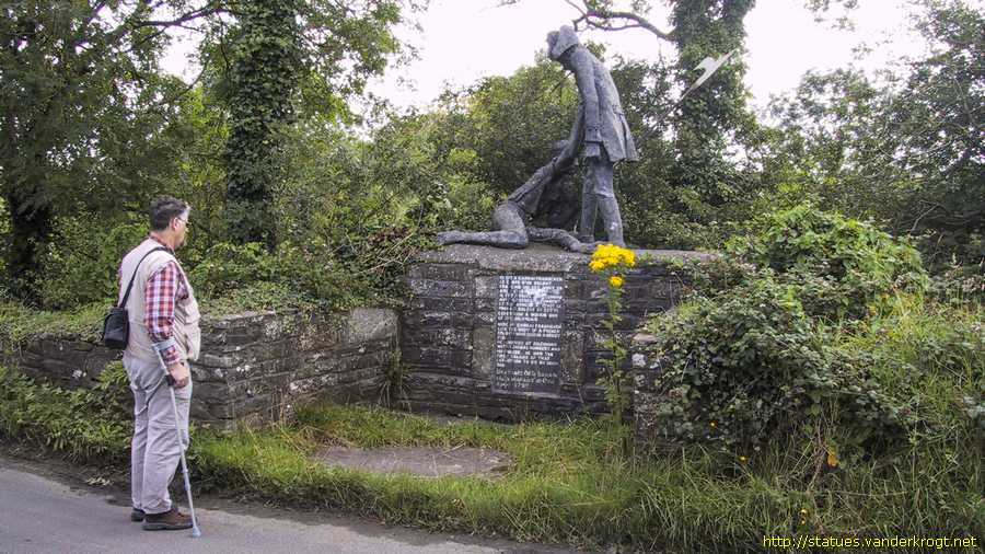 Killogeary / Cill-Ui-Gheidhre - Garraí Francach monument
