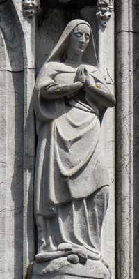Cork - Corcaigh / Saints' statues at Holy Trinity Church