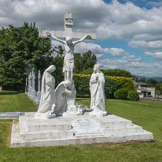 Killorglin - Cill Orglan / Calvary and Christ King